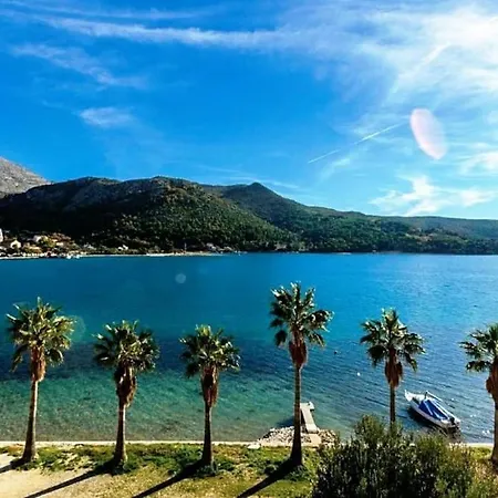 شقة Mladen سلانو