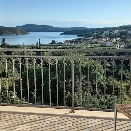 Apartmán Mladen Slano